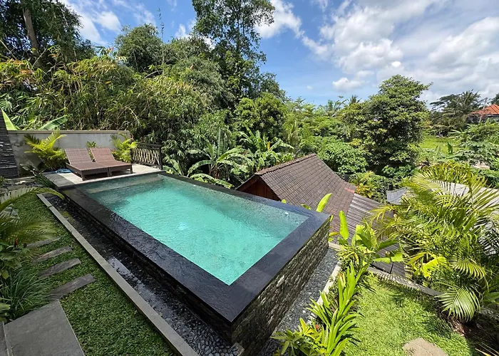 Villa Charming 1br Wooden Private Pool & Sunset View Ubud